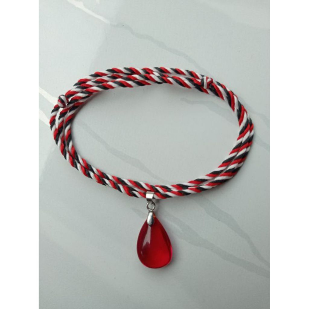 MERAH TRIDATU สร้อยคอพร้อมหิน SIEM สีแดง รุ่นหยดน้ํา