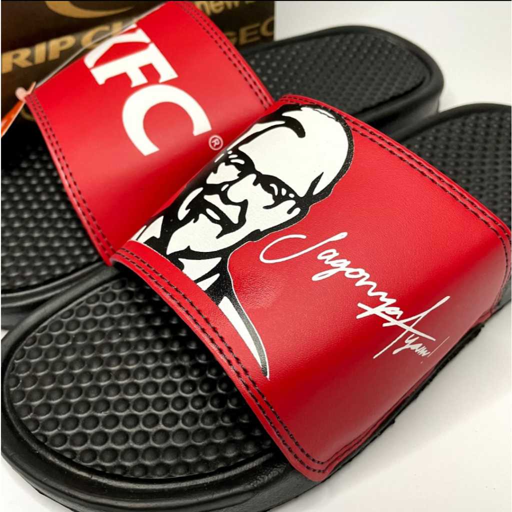 MERAH รองเท้าแตะสไลด์ลําลองสําหรับบุรุษและสตรี NK KFC สีดําสีแดง