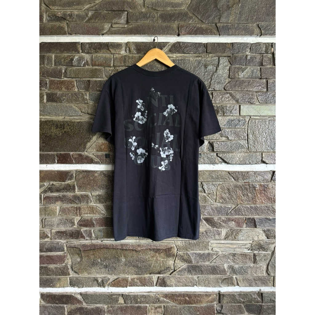 Anti Social Social Club • ASSC Dramatic Kkoch Logo Tee / เสื้อยืด / เสื้อยืด Size L Streetwear Hypeb