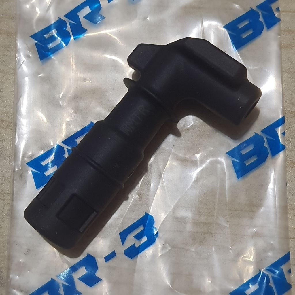 SPARK PLUG CAP VESPA 2V 3V / IGET 125 150 CC LX S LXV SPRINT PRIMAVERA GTS LIBERTY