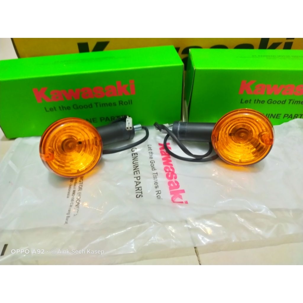 W175 ไฟเลี้ยวหน้าฉีด W175 fi คู่