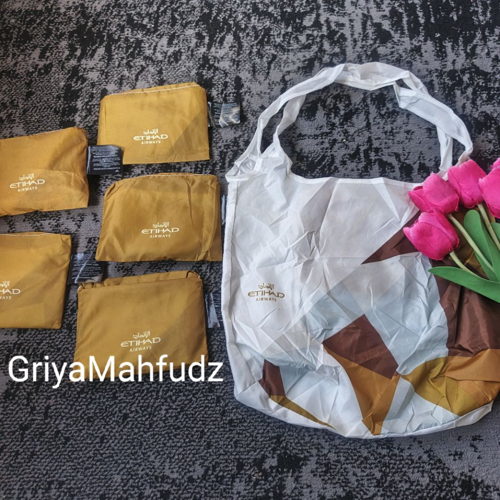 Etihad airways tote chic Tote bag ของแท้ 100% โดย etihad airwyas สามารถใช้กับกีฬายิม pads หรือกิจกรร