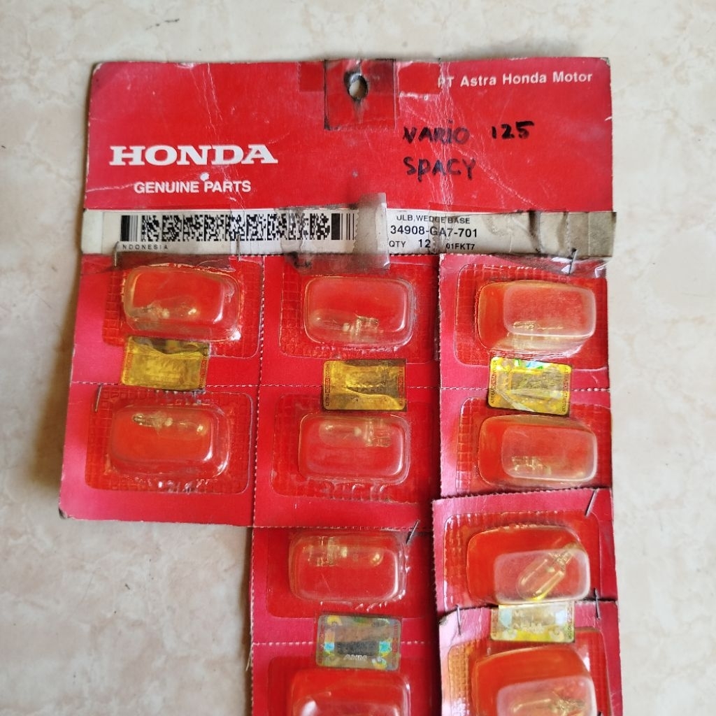หลอดไฟ AHM Honda City Dusk ดั้งเดิม 34908-GA7-701