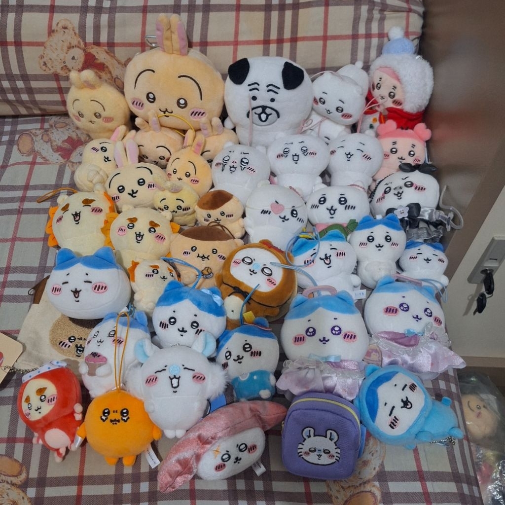 [ORIGINAL] พวงกุญแจตุ๊กตาและตุ๊กตา Chikawa | ตุ๊กตาของเล่น Momonga Usagi Chikawa Shisa Furuhonya Hachiware Rakko Krimanju กระเป๋า Ganci Nagano Parade Magical Angel Devil