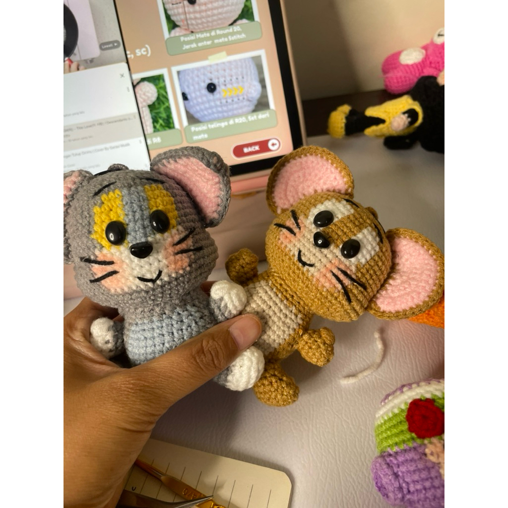GANTUNGAN กระเป๋าพวงกุญแจถัก Tom and jerry