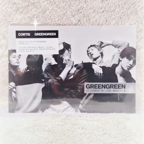 [SEALED] CORTIS ALBUM GREEN GREEN GREEN GREEN PHOTOBOOK STUDIO VER.