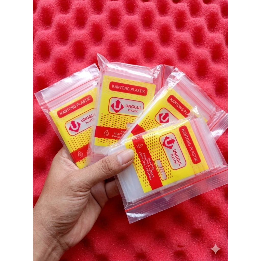 คลิปพลาสติก PP หนา 50 ไมครอน UK. 5X8 บรรจุ 100 แผ่น
