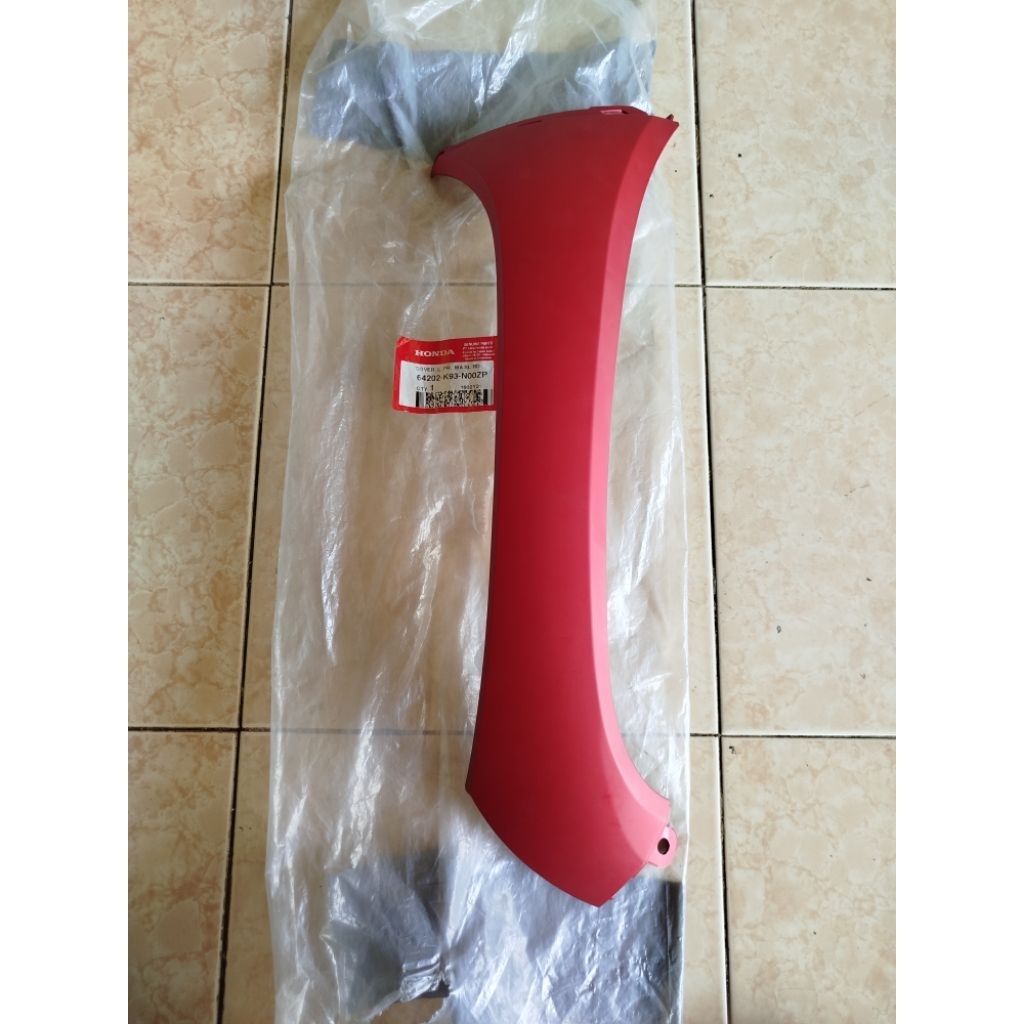 MERAH New Original AM 64202-K93-N0OZP ฝาครอบปีกขาด้านซ้าย