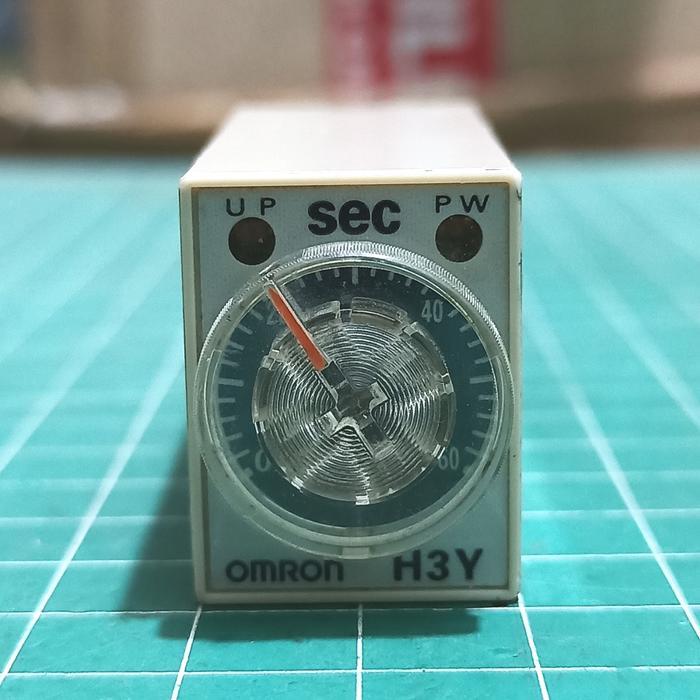 ตัวจับเวลา OMRON H3Y-4 60 Sec 100-120Vac ดั้งเดิม