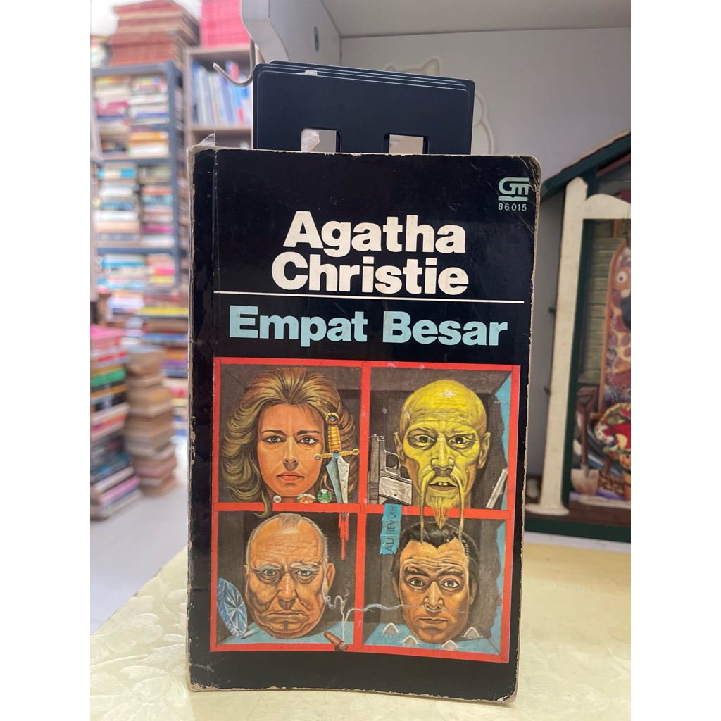 AGATHA CHRISTIE NOVEL สี่ใหญ่