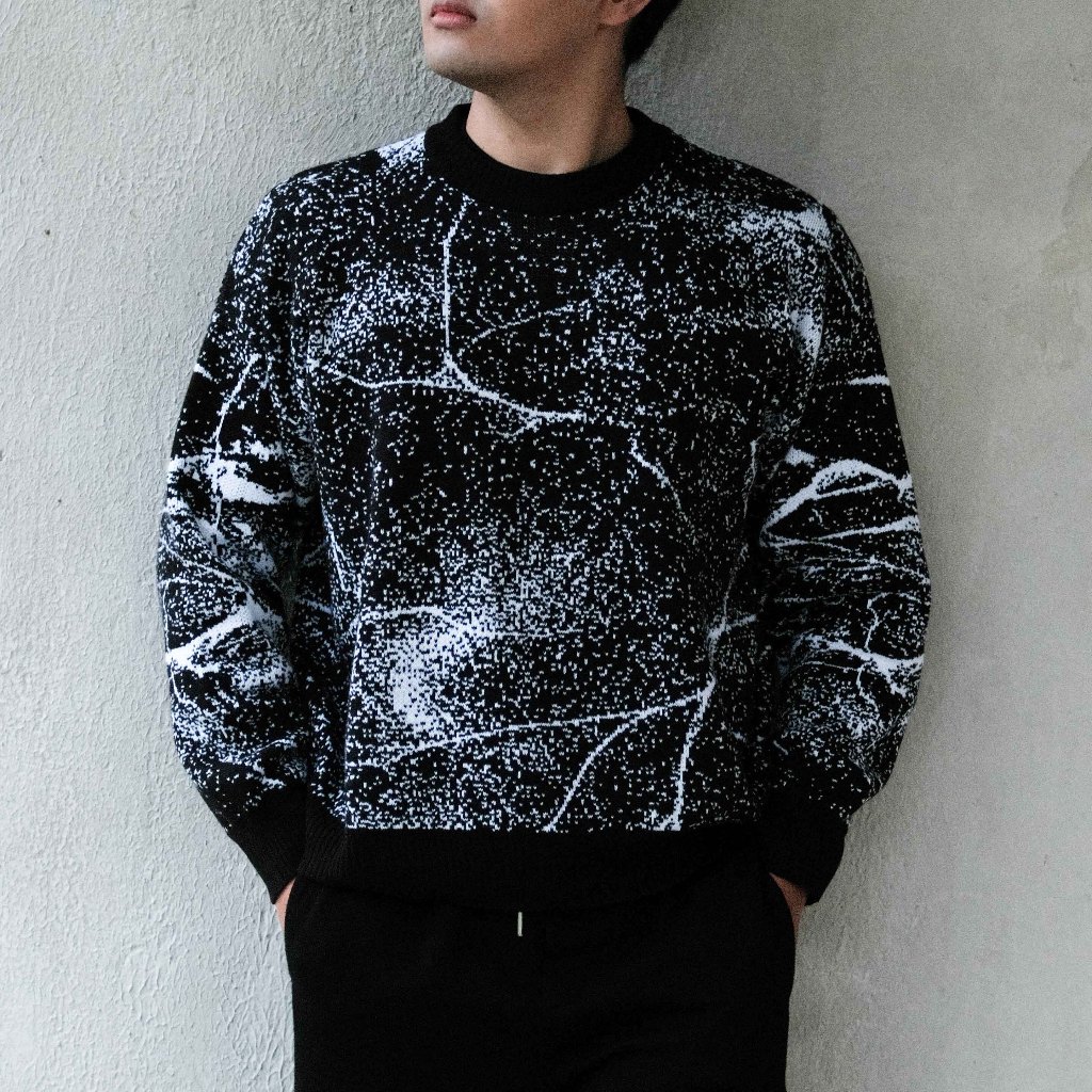 เสื้อไหมพรมรูช่า | CREWNECK JAVELIN