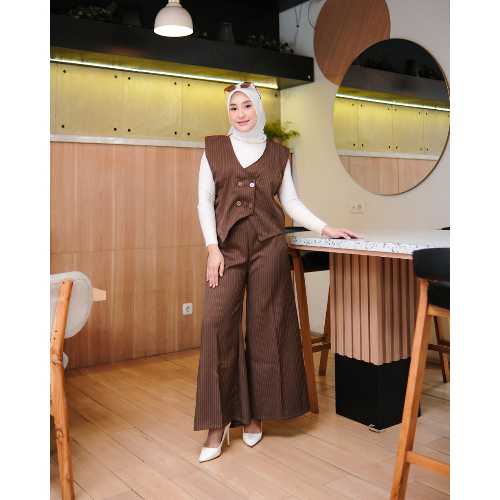 Zema ชุดเสื้อกั๊กผู้หญิง One Set Semi Wool ลุคเกาหลี