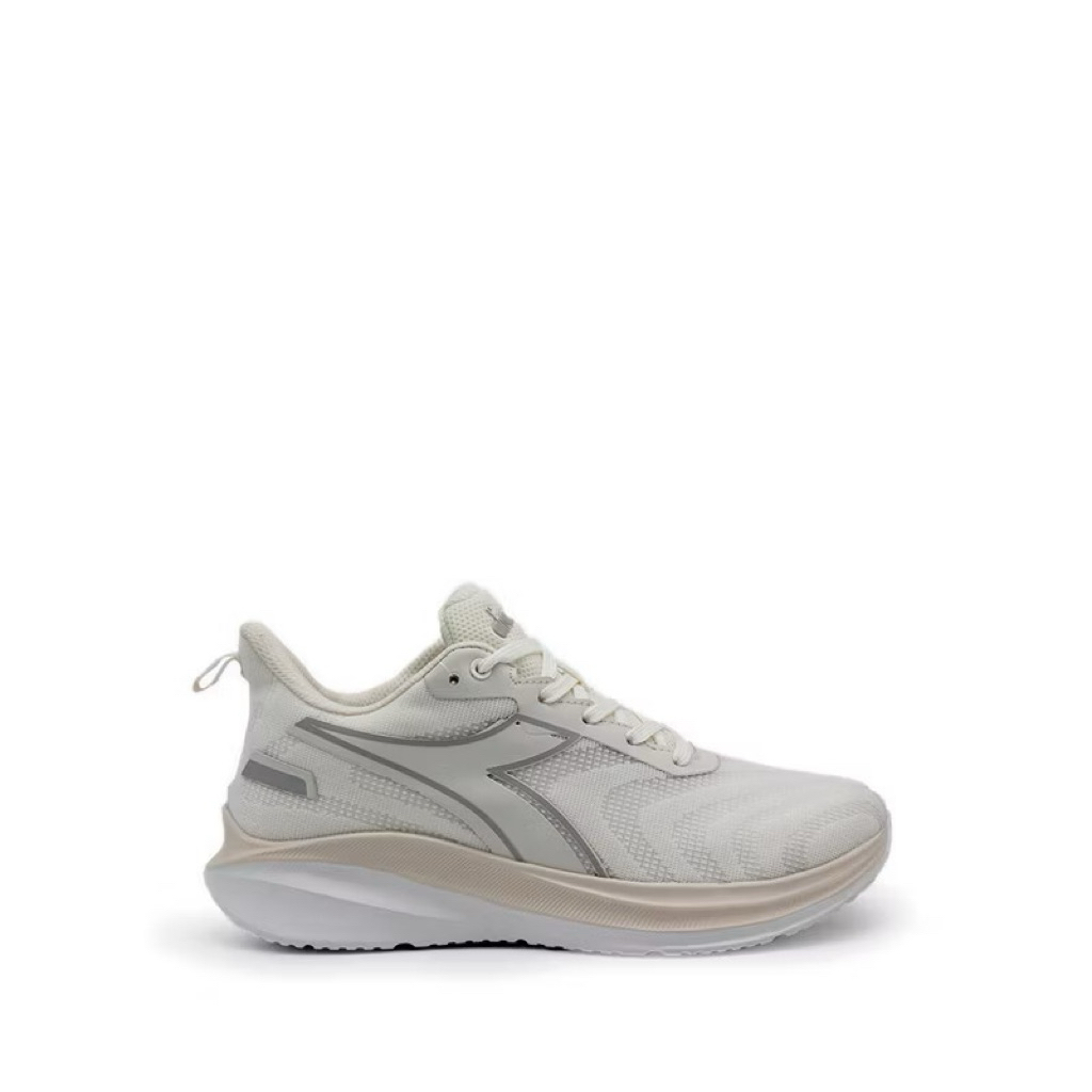 รองเท้าวิ่งผู้หญิง Diadora Pacer - สีเบจ
