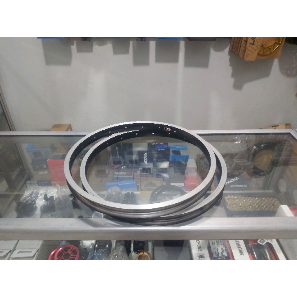 RIMS 16 PLUS 349 UNITED 20 HOLE SINGLE WALL FOLDING BIKE UNIT ราคา