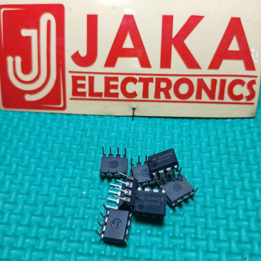 ส่วนประกอบ Ic UA 741 ดั้งเดิม