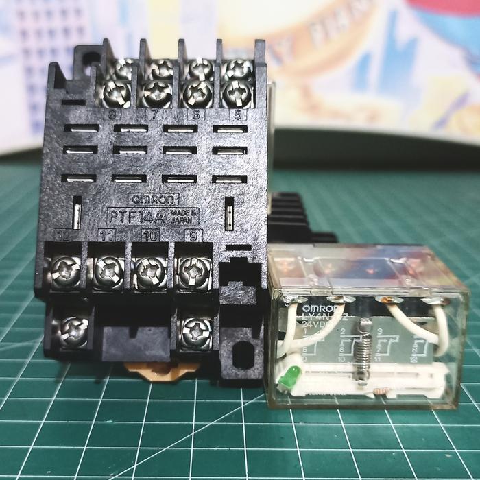 OMRON LY4N-D2 24VDC รีเลย์ + ซ็อกเก็ต OMRON PTF14A 14 Pin ของแท้จากญี่ปุ่น