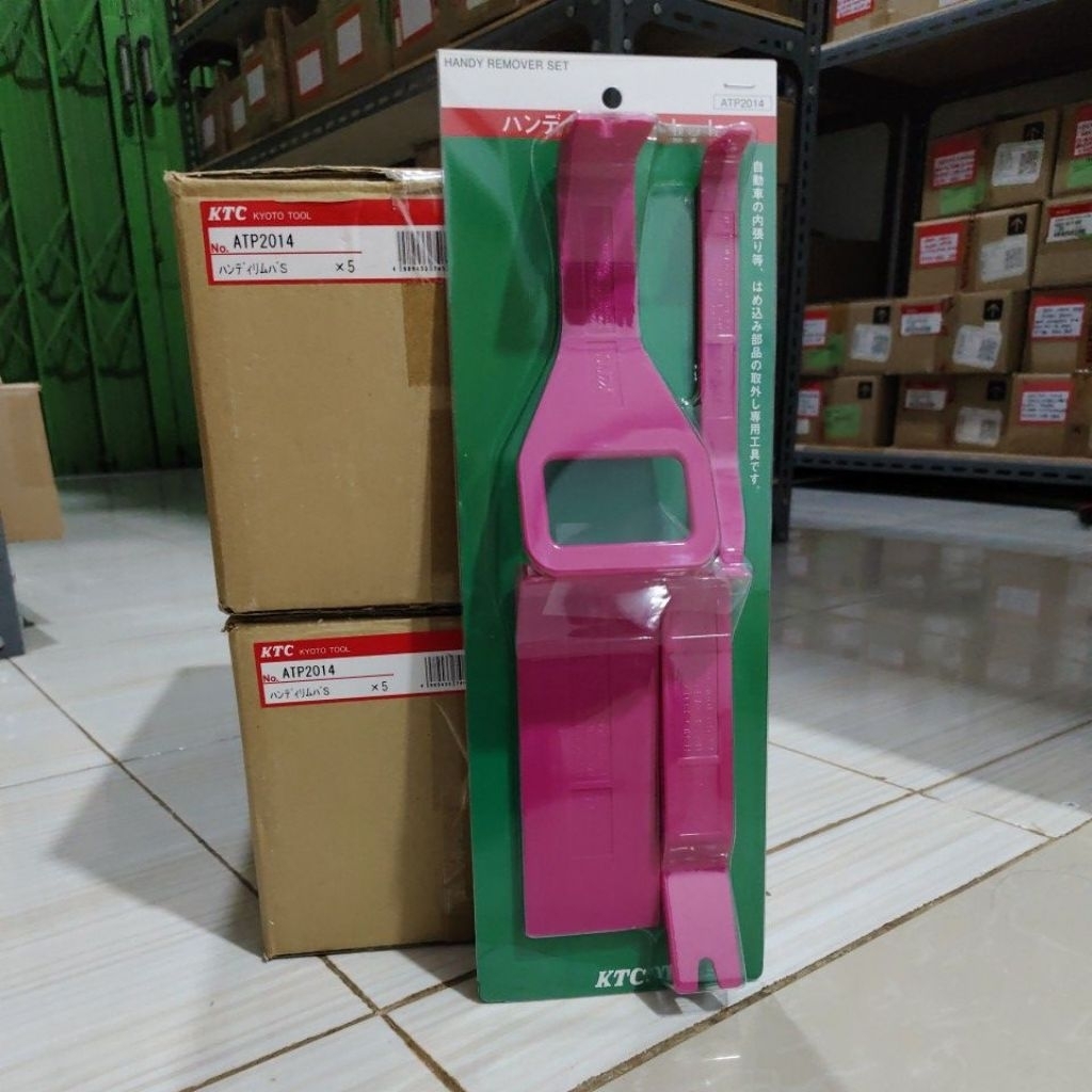 MOTORCYCLE BODY REMOVING TOOLS/CONGKELAN MOTORCYCLE BODY COVER ยี่ห้อ KTC JAPAN HANDY REMOVER SET CO