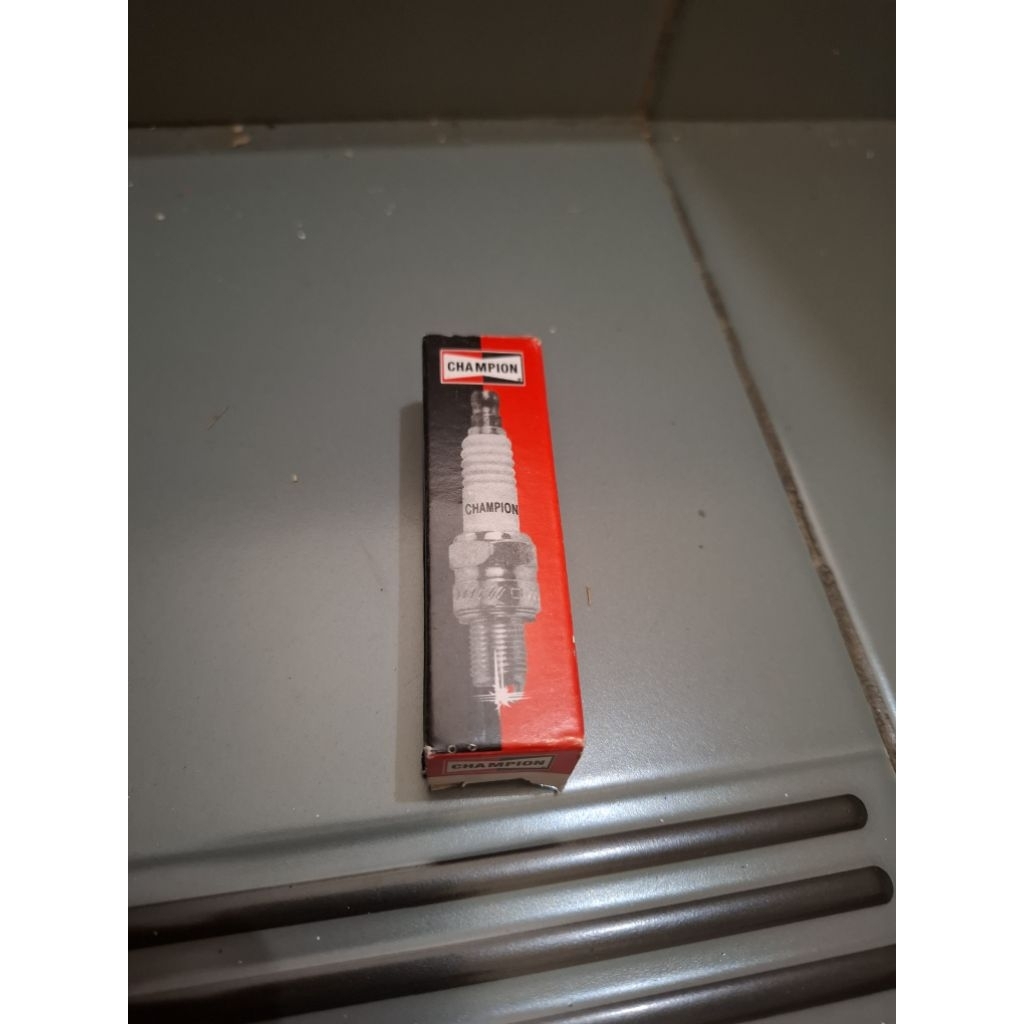 CHAMPION Z9Y และ RG4HC SPARK PLUG SET CHAMPION GRAND KARISMA SUPRA X 125 MIO JUPITER MX VARIO BEAT S