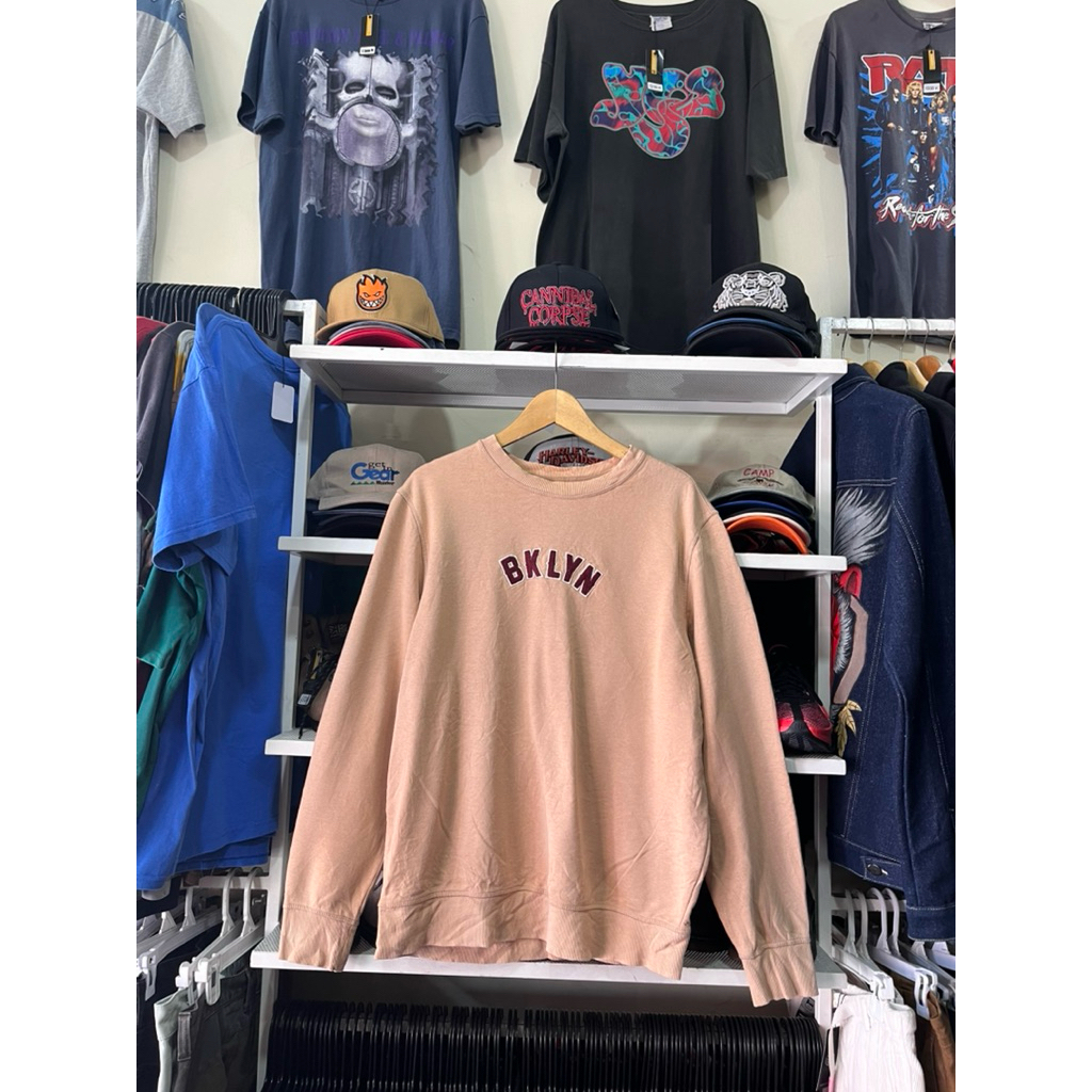 เสื้อสเวตเตอร์ BRKLYN polham