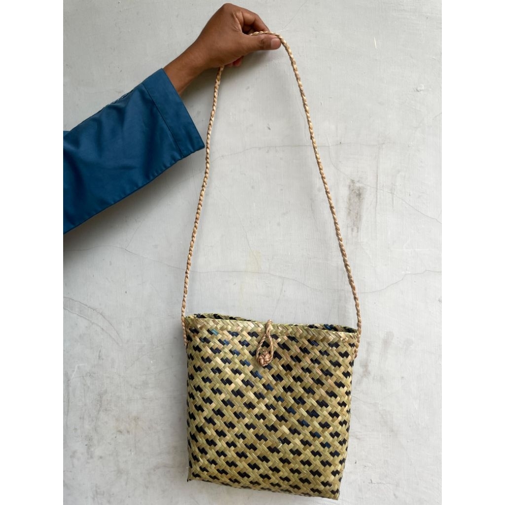 SLING BAG M 25x25***