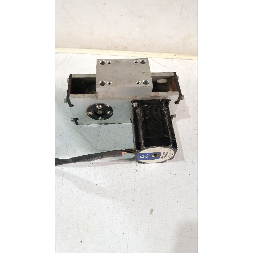Dynamo Stepper motor nema 23 pless racio vanbel ประเภท:57HS22/1.8/4.0A