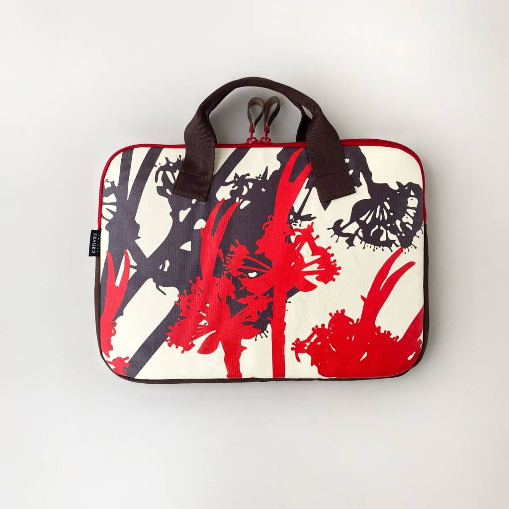 Berry Red Canvas Living กระเป๋าใส่แล็ปท็อป 14 นิ้ว