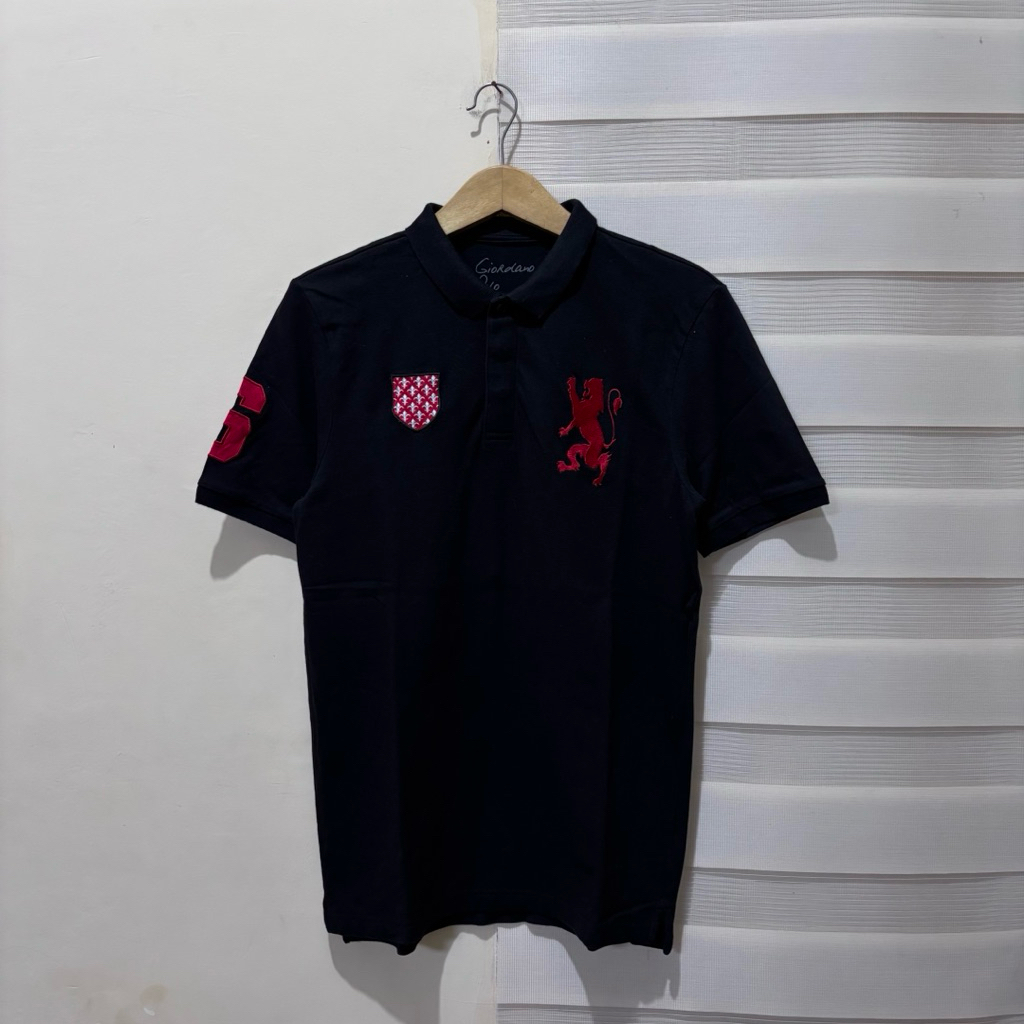 เสื้อโปโล GIORDANO**