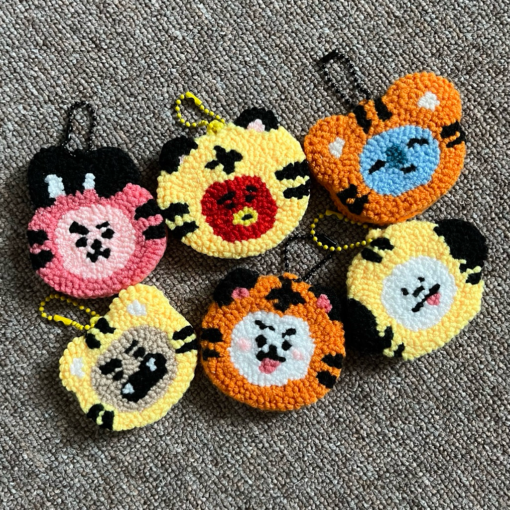 BT21 Tiger Mini Bagcharm / BT21 Bagcharm / พวงกุญแจ Handmade Bagcharm / BT21