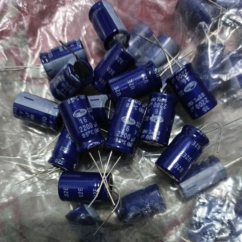 เอลโก้ 2200uf 16v***