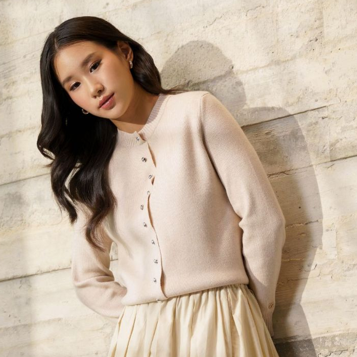 Momelca Odella Knit เสื้อถักผู้หญิงเหนียวสําหรับสํานักงานลําลองทุกวันสบาย