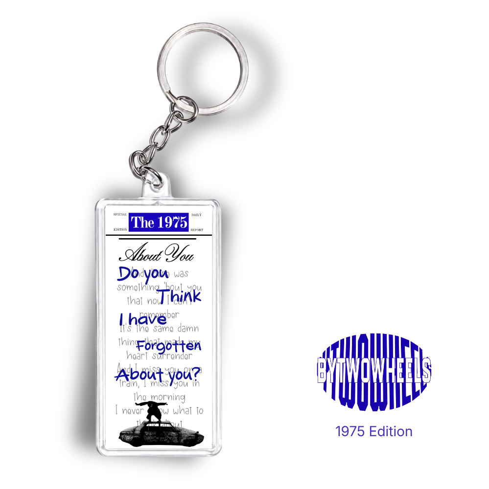 พวงกุญแจ 1975/ACRYLIC KEYCHAIN/THE 1975