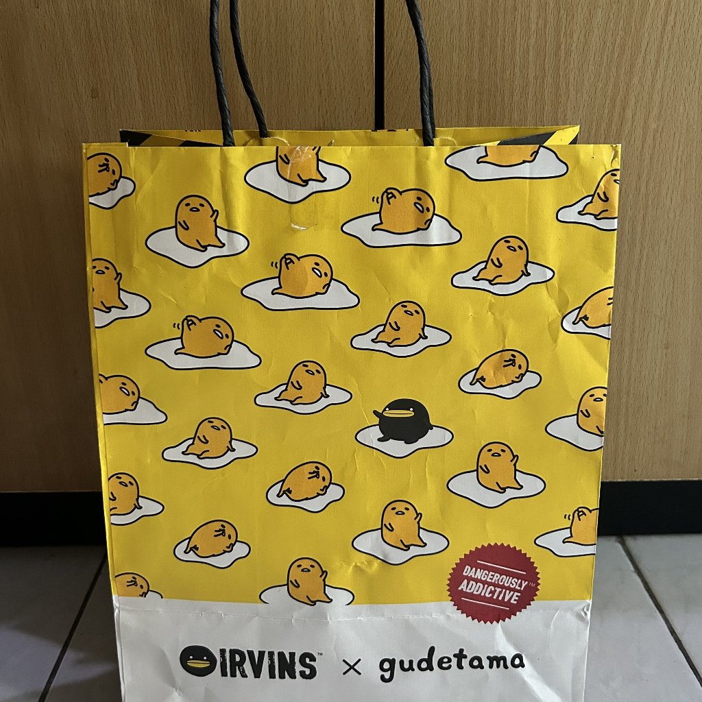 ถุงกระดาษ Irvins x Gudetama Original Size M (ตําหนิ)