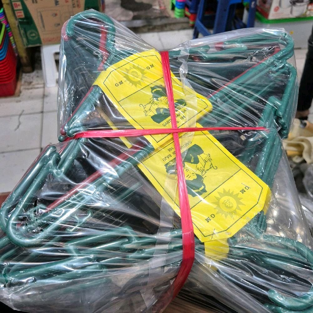 GANTUNGAN GM Stick ไม้แขวนเสื้อ 168 แฟลชหนา 12 ชิ้นต่อ 1Lsn - ไม้แขวนเสื้อคุณภาพสูง