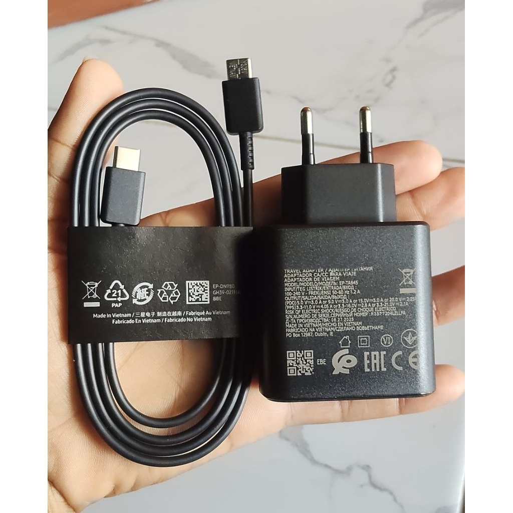Samsung S24 Ultra 25 Ultra 45W Usb-C To C เครื่องชาร์จแบบชาร์จเร็ว