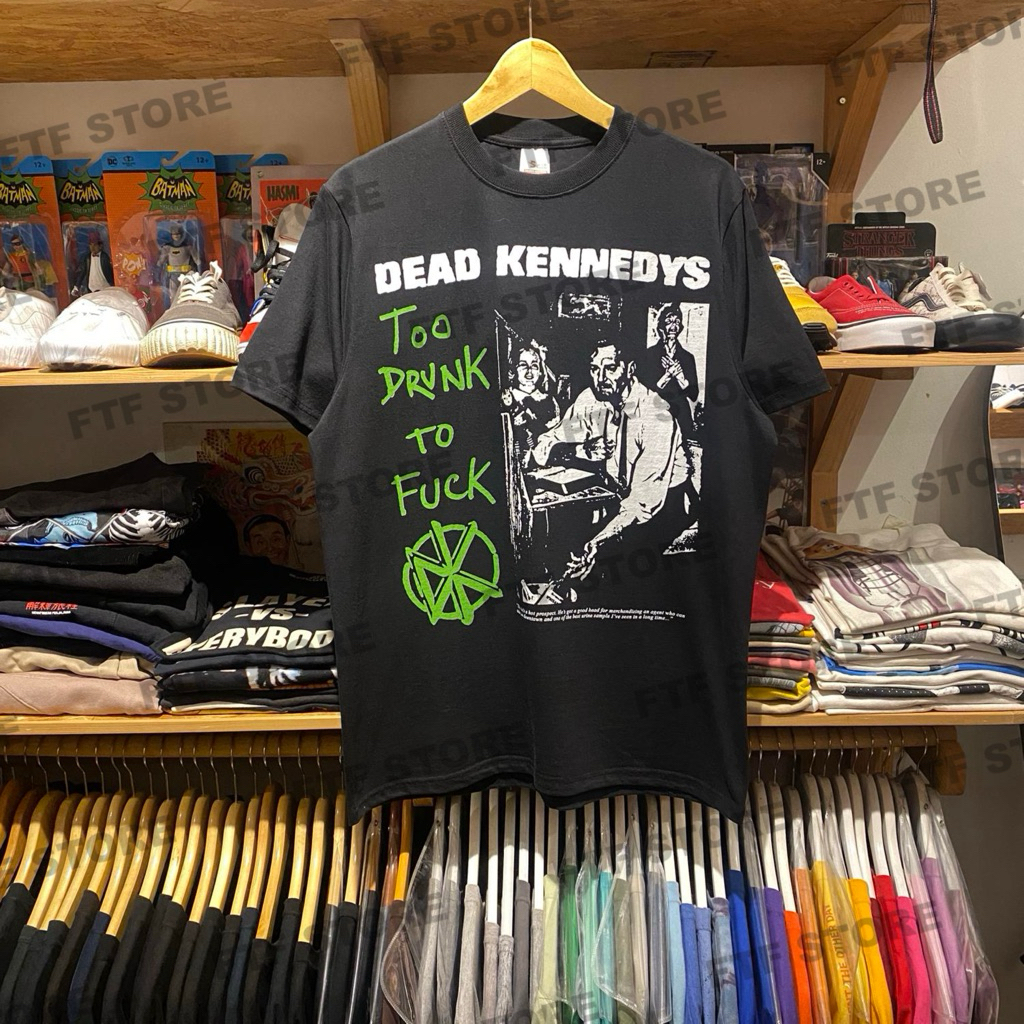 D*AD KENNEDYS - TO DR*NK TO F*CK TSHIRT สีดํา