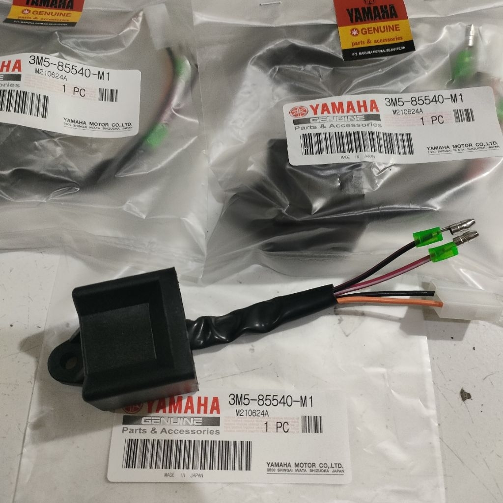 3M5-85540-M1 หน่วย CDI Yamaha RXK RXS Rxking Rx King Cobra NOS ของแท้จากญี่ปุ่น