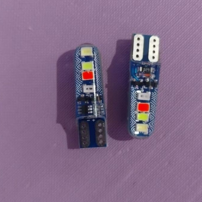 4 สี RGB 8 LED UNIVERSAL TURN LIGHT T10