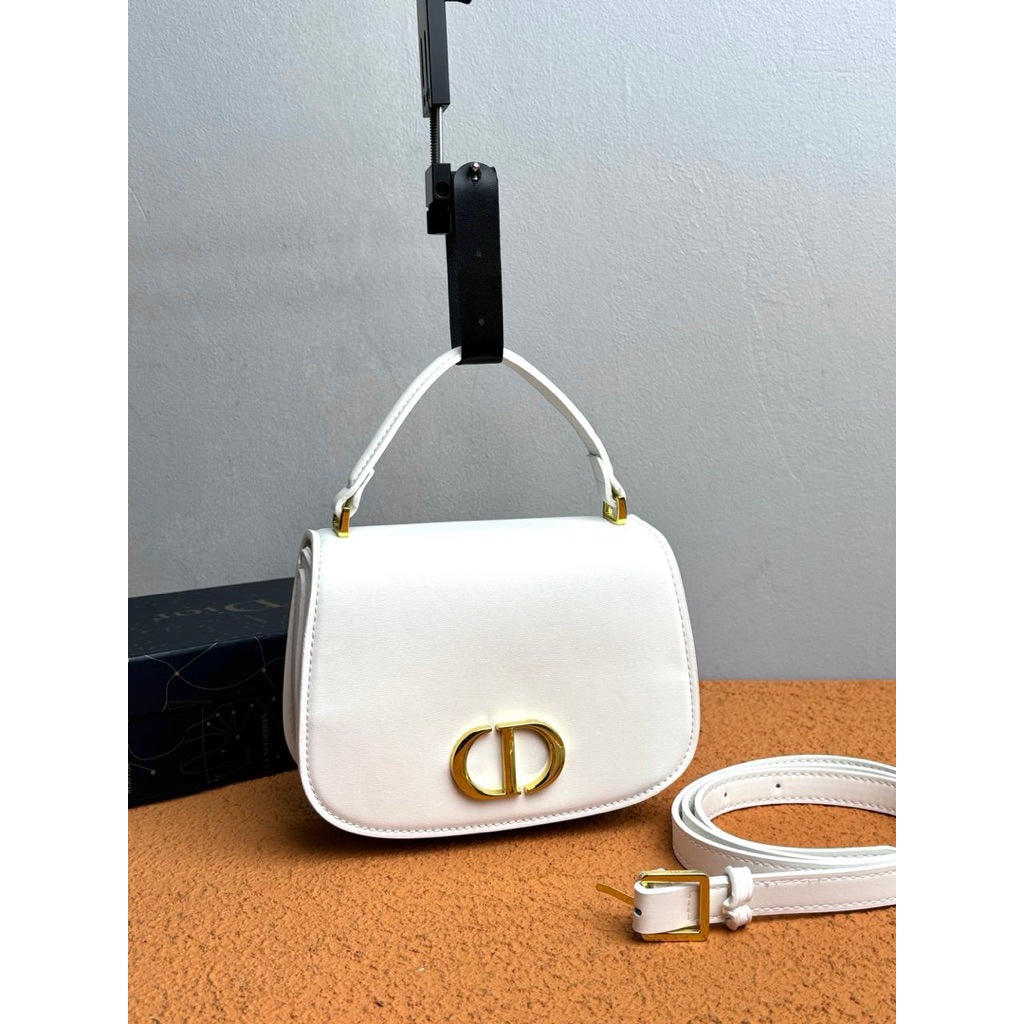 Montagne Avenue Look Premium Womens Bag – Luxury Slingbag & Handbag 19x7x14cm Free Box