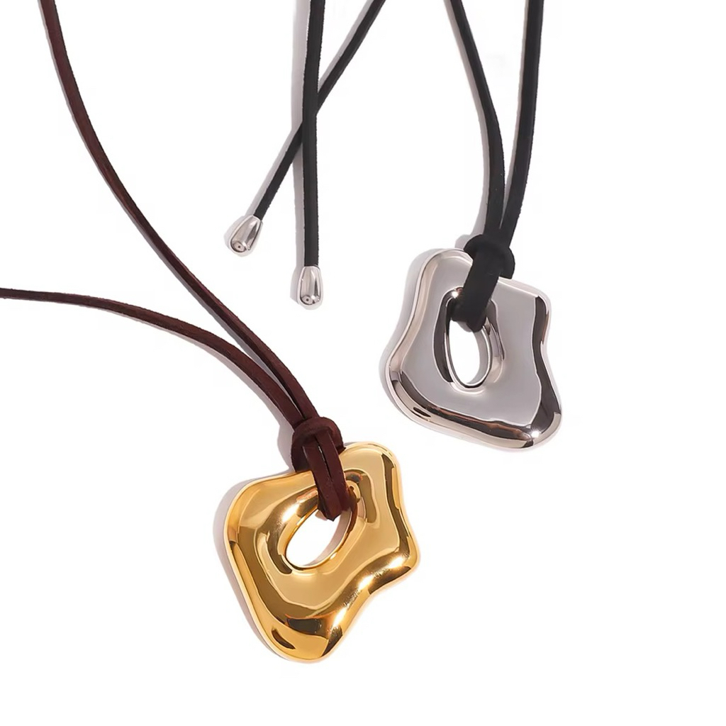 สร้อยคอ Orline - สแตนเลส (เคลือบ PVD ทองแท้ 18K)