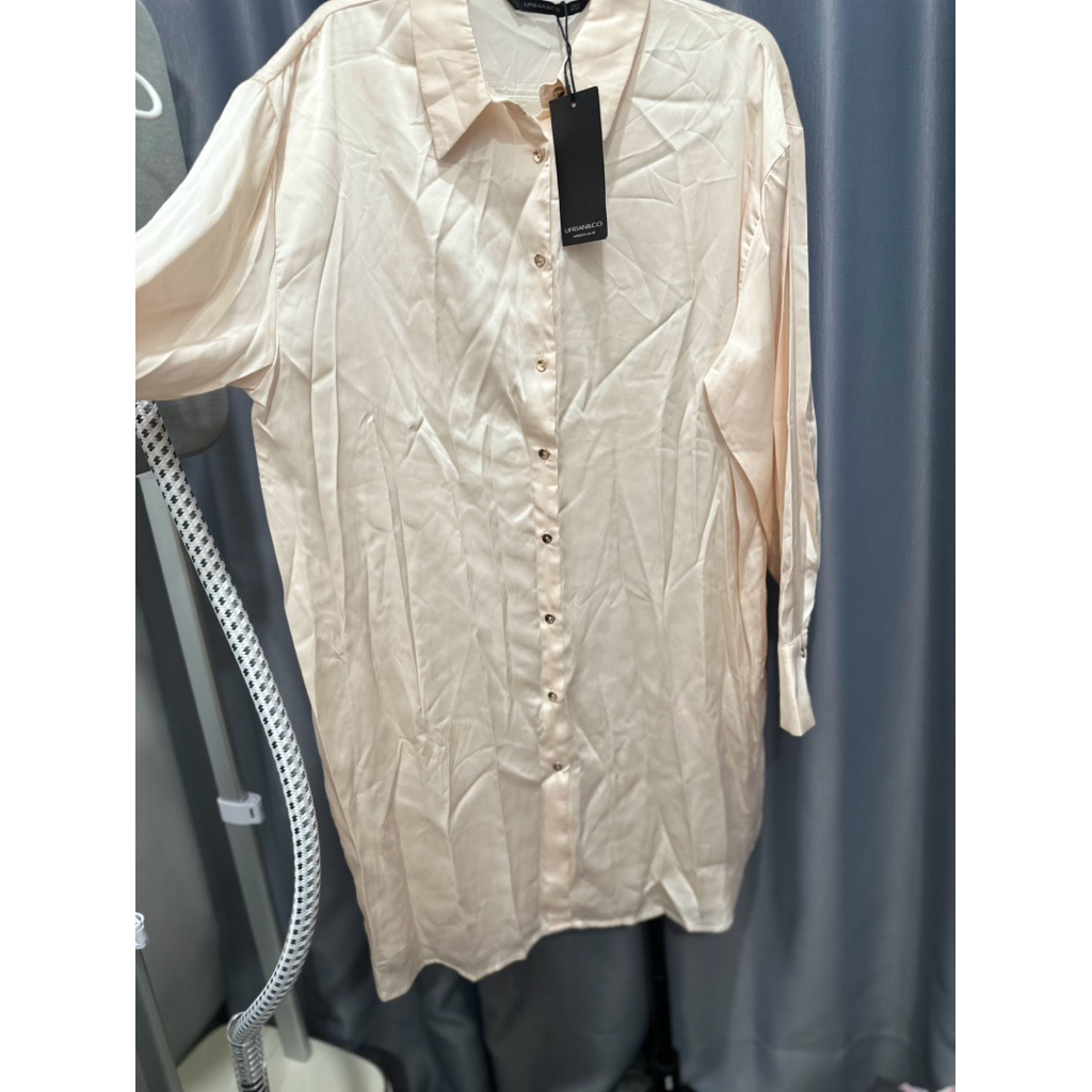 ใหม่พร้อมเสื้อ Tag Urban n Co Silk Polos