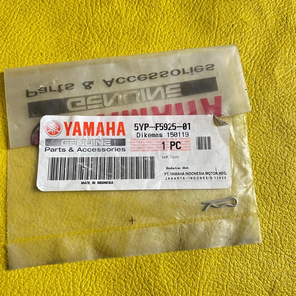 คลิปล็อคผ้าเบรคหลัง yamaha jupiter Vixion mio vega zr original ygp 5YP-F5925-01