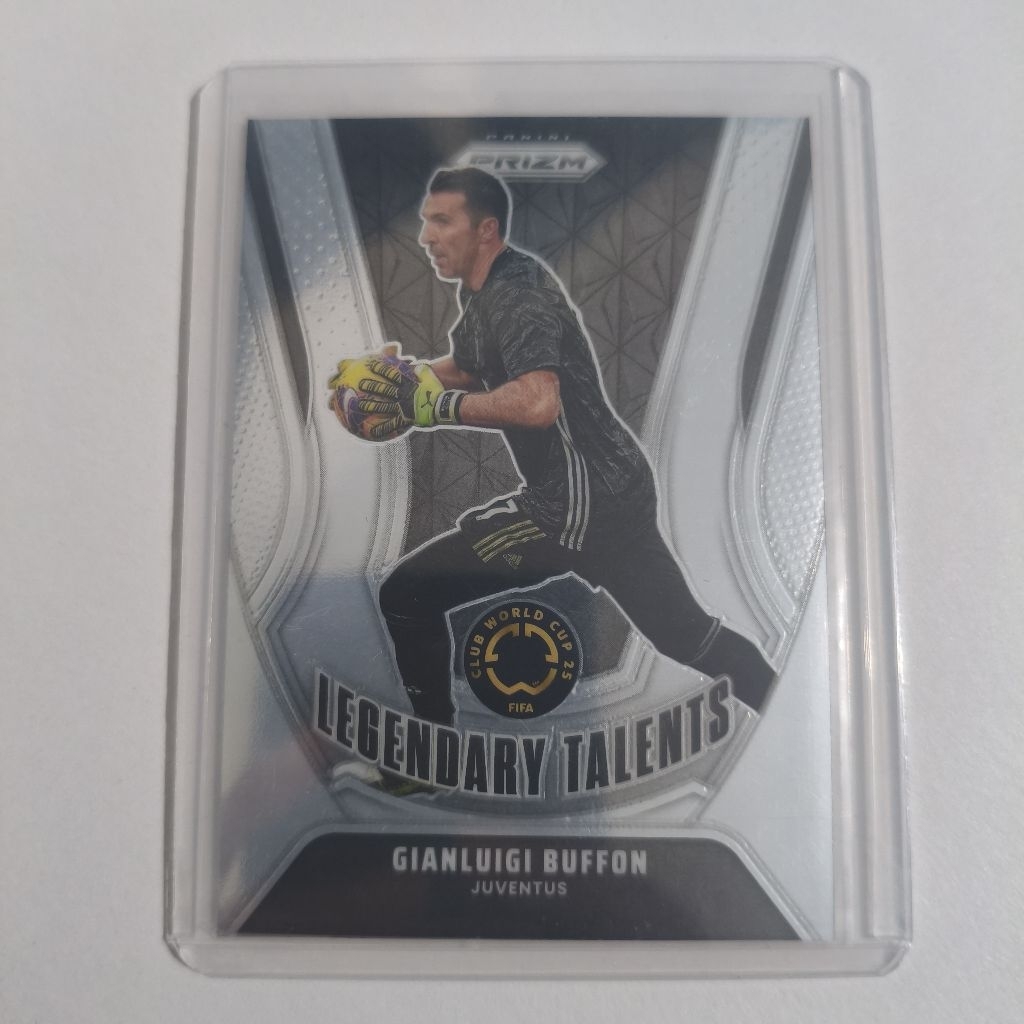 Gianluigi Buffon Panini Prizm การ์ดฟุตบอลพรสวรรค์ในตํานาน
