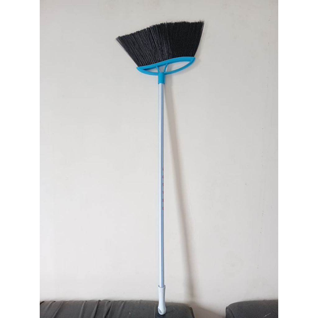 MANILA NYLON BROOM 90 cm DRAGON