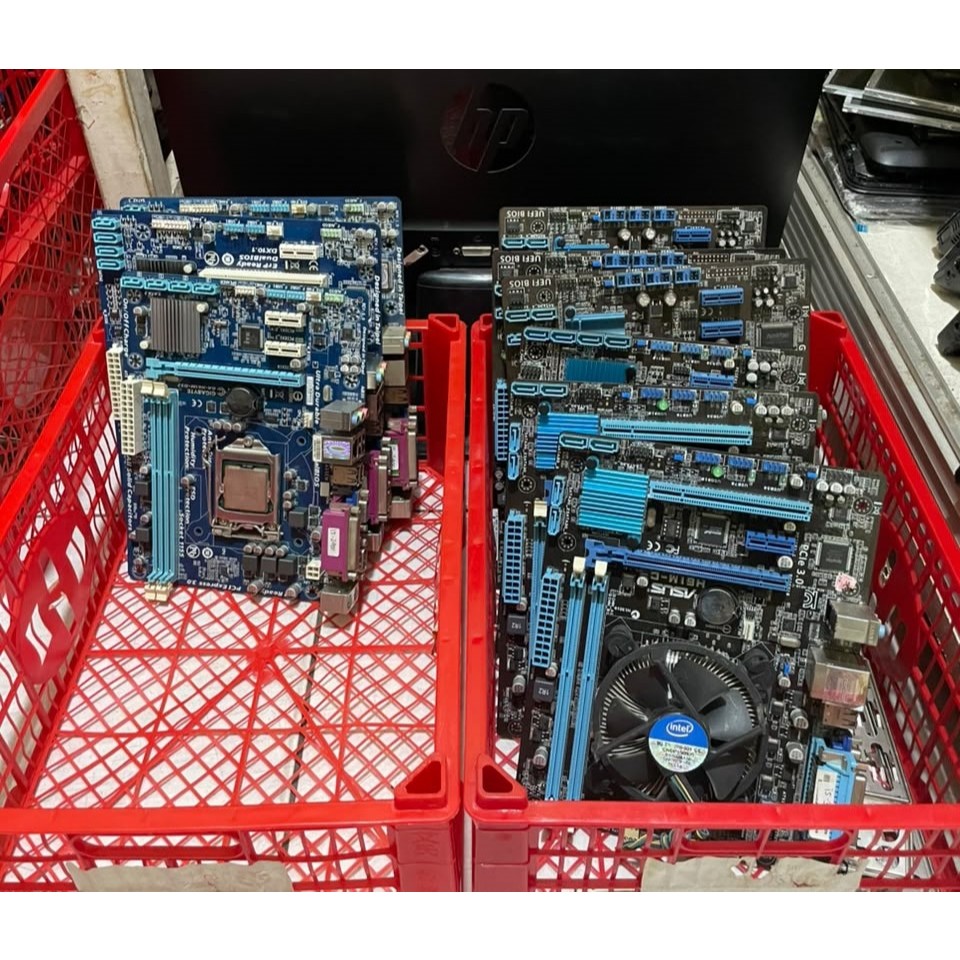 แพ็คเกจเมนบอร์ด ASUS H61 + Core i5 2400 + พัดลม