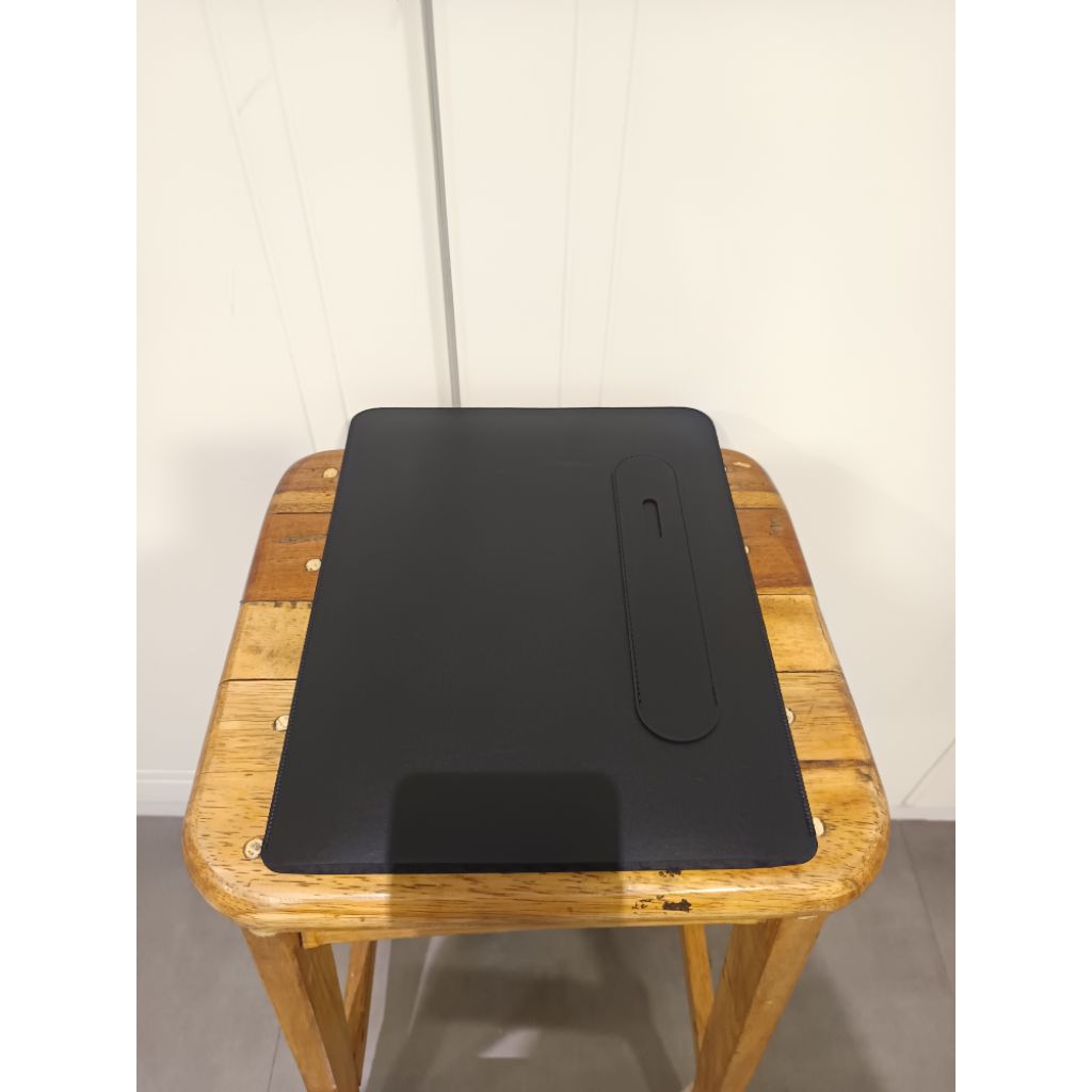 ปลอก 11 นิ้ว สําหรับ iPad Pro / iPad Air / iPad 10 / iPad 11 Universal Black