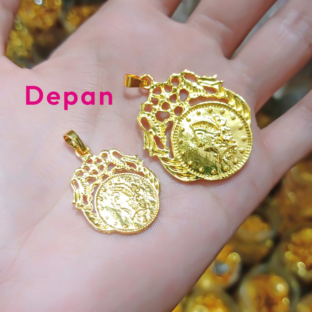 RATU Liberty Queen American Eagle Gold Medal Pendant 24 Gold