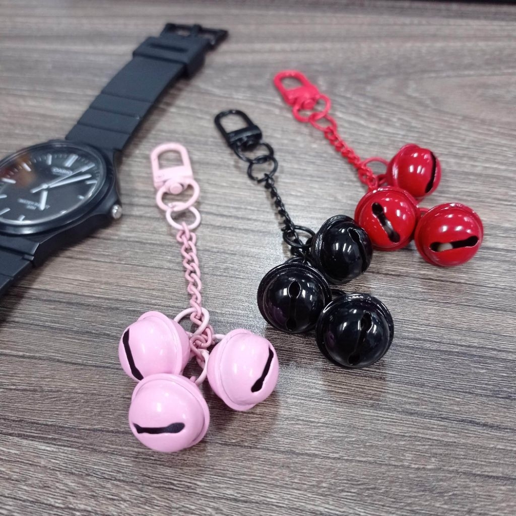 GANTUNGAN (HOBI) พวงกุญแจกระดิ่ง ufo 18mm x 3 อัน