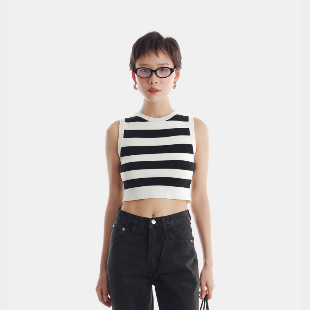 HOYA TOP IN NAVY****