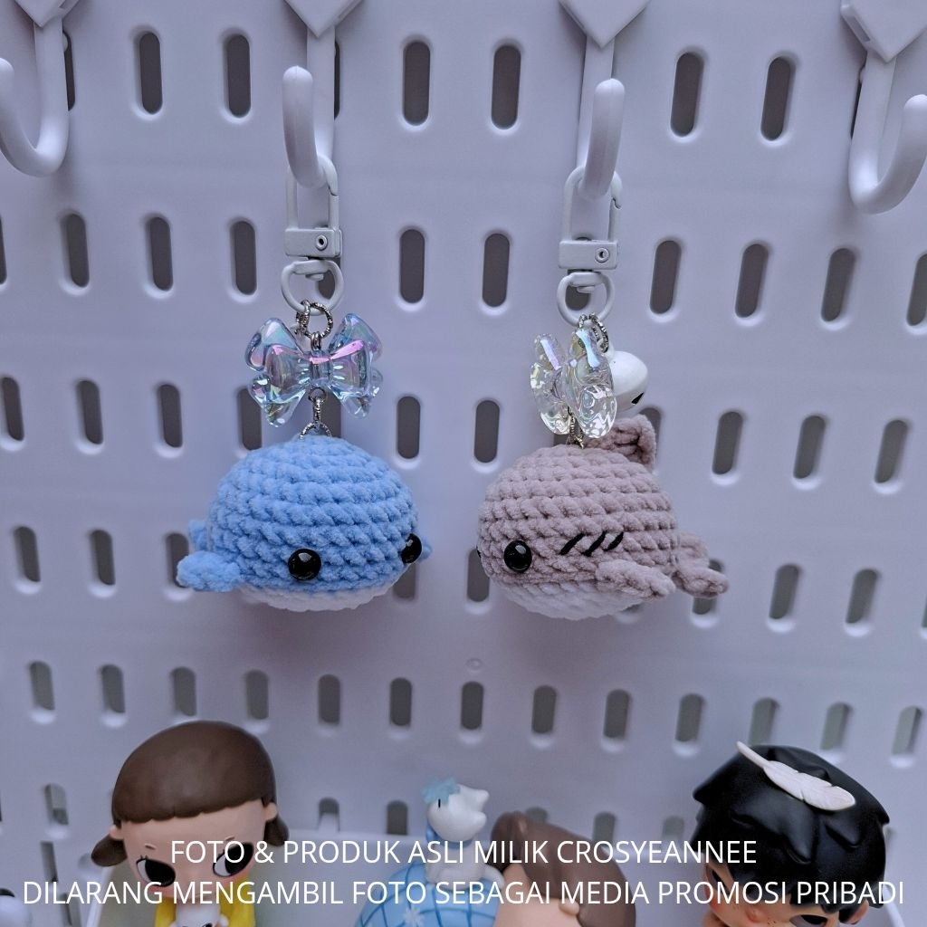 GANTUNGAN พวงกุญแจถัก Whale & Shark | โครเชต์ปลาวาฬ&ฉลาม | พวงกุญแจถัก Shark & Whale แฮนด์เมด | กระเ