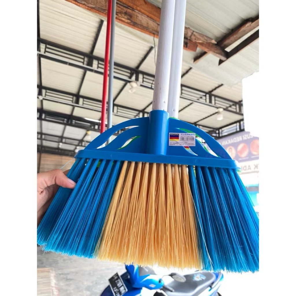 NAGATA BROOM 0717 + มือจับ